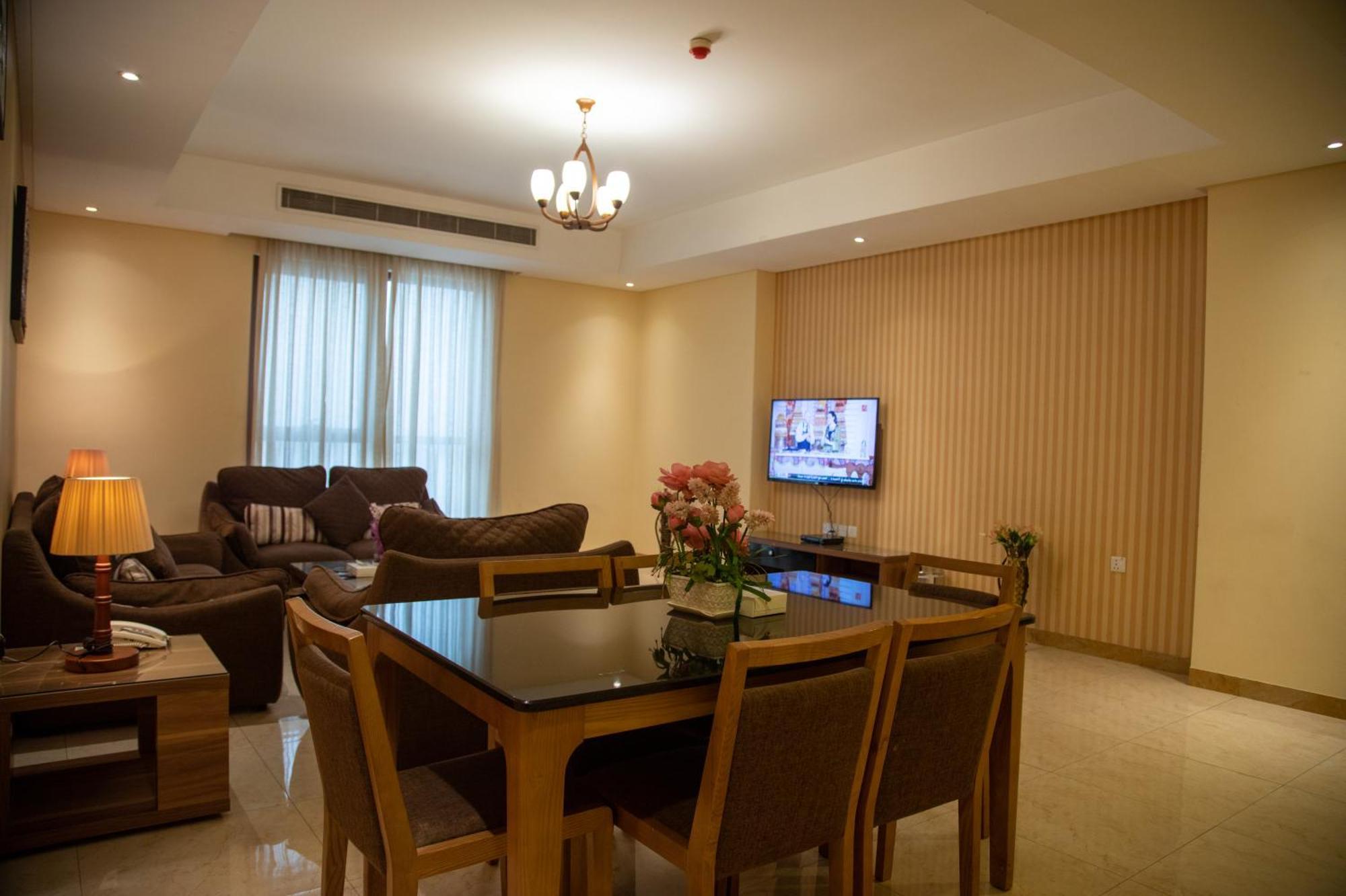 Juffair Trends Luxury Apartment Манама Екстериор снимка